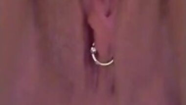 MILF spoils her holes and thinks of your hard cock. *squirt finish* Stacey38G