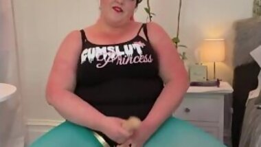 #1 Hairy BBW Strapon Masturbation