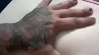 Filling bbw wife’s pussy with cum