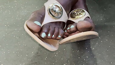 (Foot creeper) ebony soles