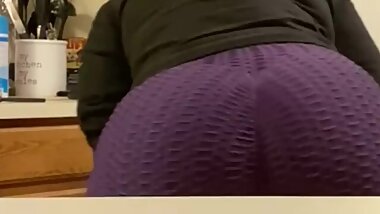 BBW twerking
