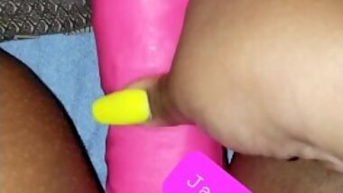 Pinkie Stroking Some Wet Pussy Turn Sound Up