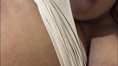 SEXYY BBW NIPPLE PLAY WHILE HUSBAND SUCKS CLIT