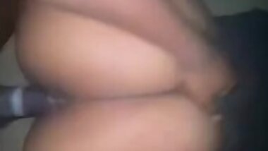 Come watch my ass shake on his Dick