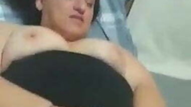 Ex-Gf’s Hair Brush Masturbation