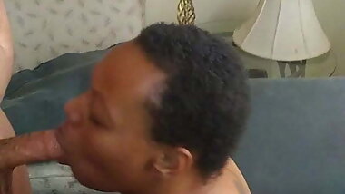 UnderCover Hoe DECEMBER back for a 3rd time to get the load