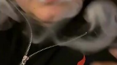 Smoking joint bbw kissing