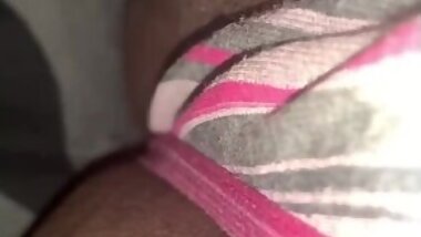 ENONY BBW TEEN CREAMS AND SQUIRTS WITH NEW TOY (Sound On)