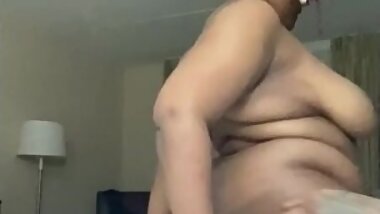 Big ass ebony suck n fucks bbc