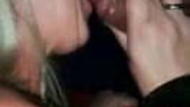 Pornokino Gloryhole Luder lutsch Fremd und macht Herr Stolz