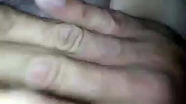 NZ fat pussy fingering