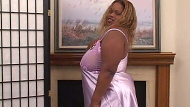 Wild BIll’s Amazon Boobs