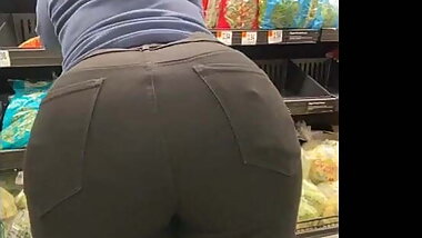 BIG Chunky BOOTY