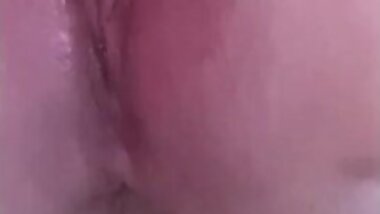 wet low quality slut with a doxxxy wand