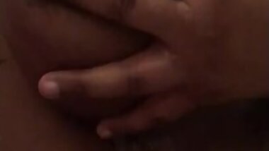 Come fuck me in the shower baby