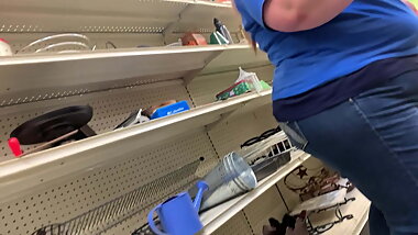 White short ssbbw big booty teasing