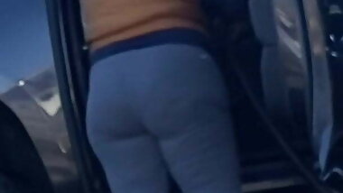 Fat ass milf at car wash