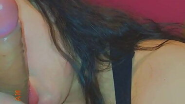 Pawg enjoys sucking my dick