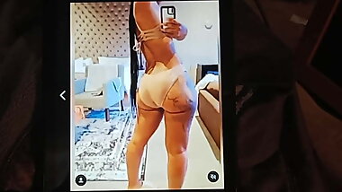 Wide hips, big booty, Gap,