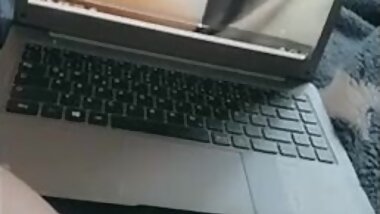 BBW watching jerk2porn for the first time