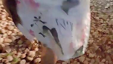 Big booty cougar sex walk