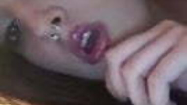 Desi29 2017-02-21 20-40 Holiii Mueve nalgas al final