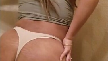 Twerk slow mo in thong watch my fat ass bounce big ass latina