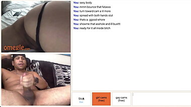 Latina Shakes Fat Ass For Cum