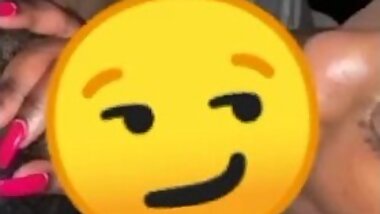 CHOCOLATE THICK BBW GIVING SLOPPY TOP