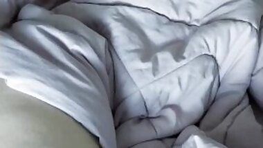 Chubby babe wakes up horny