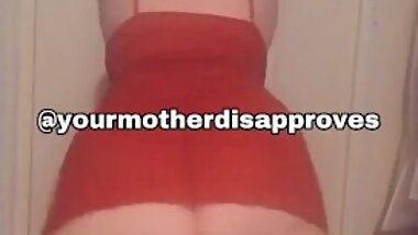 Chubby brunette shakes ass at the camera