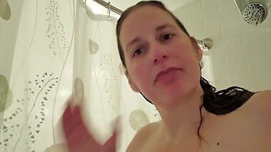 Dirty MILF likes when you watch her in the shower. Help me get clean-Stacey38G