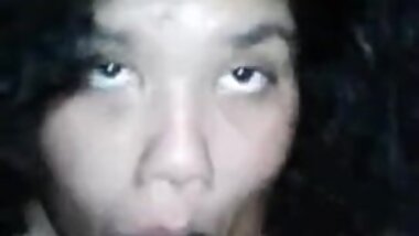 She need two hands to suck my dick