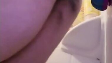 BBW xxKittens fucks both black and blue ass and pussy with suction cup dildos in shower