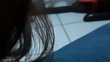 Puta do Badoo chupando ate talo.