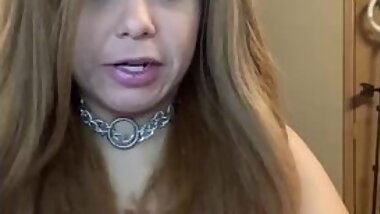 Gorgeous BBW Goddess Feeding