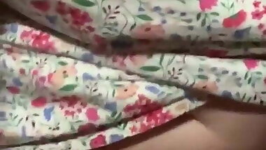 virgin bbw tries out kinks