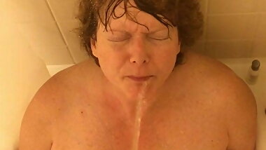 Fuckpig learning new tricks