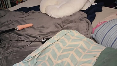 Sex machine fucks me to complete orgasm!