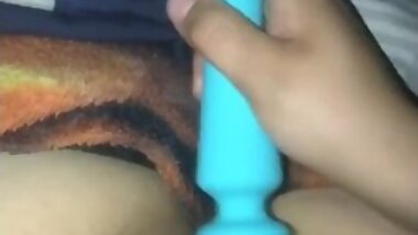 Love my new toy.. if you like it go sub to only fans link in bio!