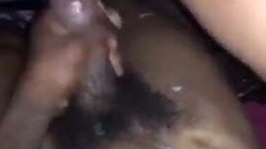 Ebony riding accidental cumshot