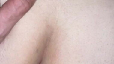 Sevgilimi odamda kondomla sikiyorum