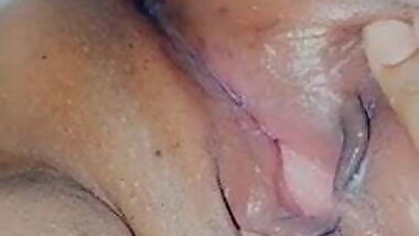 Worship my creamy pussy