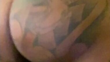 Riding a African dick