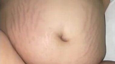 8 Months Pregnant Wet Fat Pussy Gets Pounded