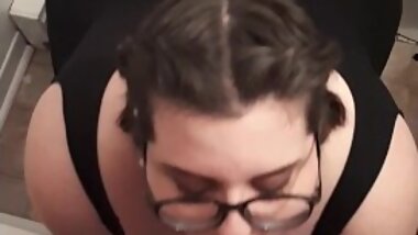 I want his cum on my face