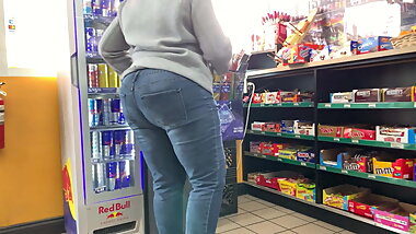 Black bbw and slim black milf booties all in one