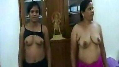 Mature Indian joins teen brunette in threesome