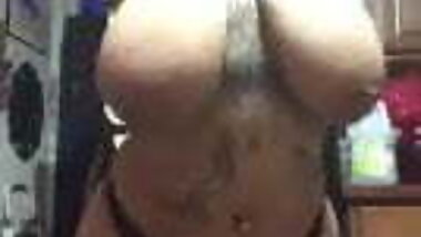 Reeses Pieces Ramos displaying jumping jacks