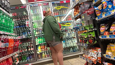 Pt2 redbone bbw short walk posing teasing beautiful skin